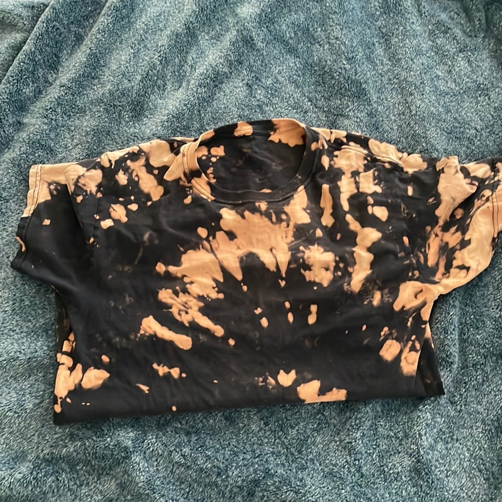 Small Fruit of The Loom Platinum tee
